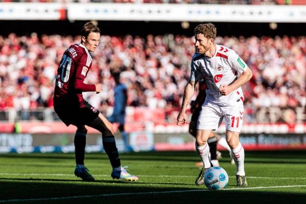 1 Soccer Bundesliga 1 FC Nuremberg 1 FC Cologne 09 05 2025 duel Caspar Jander 1 FC Nuremberg, 20 , Florian Kainz 1 FC Cologne, 11 1 Soccer Bundesliga, 1 FC Nuremberg 1 FC Cologne, Nuremberg, Max Morlock Stadium on 09 05 2025 DFL REGULATIONS PROHIBIT ANY USE OF PHOTOGRAPHS AS IMAGE SEQUENCES AND OR QUASI VIDEO Copyright: xBEAUTIFULxSPORTS Wunderlx