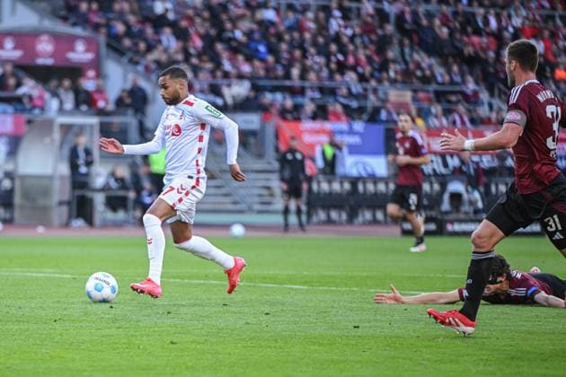 09 05 2025, Soccer, 2 Bundesliga, 33 Matchday Season 2024 2025, 1 FC Nürnberg 1 FC Köln, Goalkeeper Michal Kukucka 1 FC Nürnberg , Linton Maina 1 FC Köln xRHR PHOTO TKx Copyright: RHR-FOTOx RHR-FOTO TK