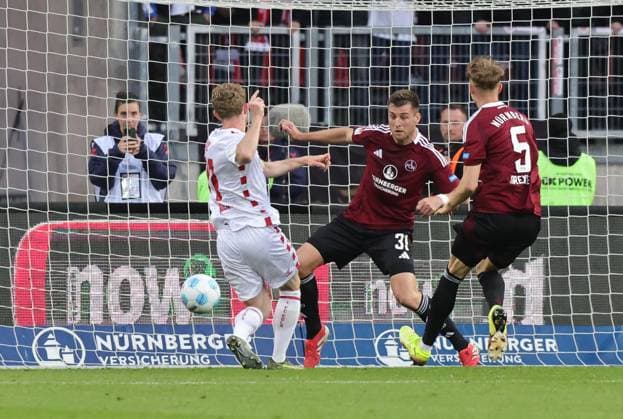 09 05 2025 Soccer Season 2024 2025 2 Soccer Bundesliga 33 Matchday 1 FC Nürnberg FCN Club 1 FC Köln Sportfoto Zink DaMa xdaxmax DFL regulations prohibit any use of photographs as image sequences and or quasi video only for editorial use Tor Treffer Torschuß zum 1 2 Torschütze Florian Kainz 11, FC Köln