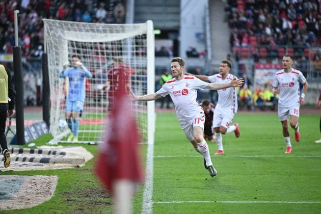 09 05 2025, Soccer, 2 Bundesliga, 33 Matchday Season 2024 2025, 1 FC Nürnberg 1 FC Köln, Florian Kainz 1 FC Köln is happy about the goal for 1 2, xRHR PHOTO TKx Copyright: RHR-FOTOx RHR-FOTO TK