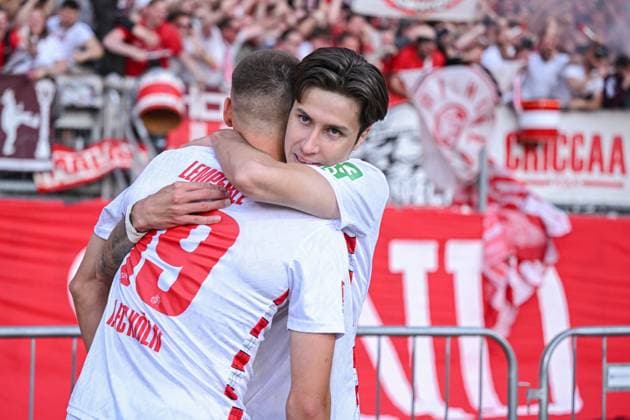 09 05 2025, Soccer, 2 Bundesliga, 33 Matchday Season 2024 2025, 1 FC Nürnberg 1 FC Köln, Florian Kainz 1 FC Köln is happy about the goal for 1 2, Tim Lemperle 1 FC Köln , Denis Huseinbasic 1 FC Köln xRHR PHOTO TKx Copyright: RHR-FOTOx RHR-FOTO TK