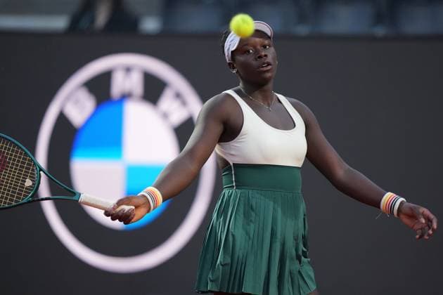 Victoria Mboko (CAN) during the 3th round against Coco Gauff (USA) of the WTA, Tennis Damen Master 1000 Internazionali BNL d™Italia tournament at Foro Italico on May 09, 2025 (Alfredo Falcone LaPresse)  Copyright: xAlfredoxFalcone LaPressex