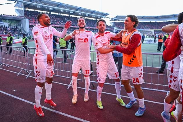 09 05 2025, Football, 2 Bundesliga, 33 Matchday Season 2024 2025, 1 FC Nürnberg 1 FC Köln, Final emotions of the players of 1 FC Köln, Linton Maina 1 FC Köln , Leart Paqarada 1 FC Köln , Mark Uth 1 FC Köln , Julian Andreas Pauli 1 FC Köln xRHR PHOTO TKx Copyright: RHR-FOTOx RHR-FOTO TK