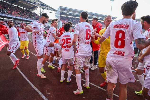 09 05 2025, Soccer, 2 Bundesliga, 33 Matchday Season 2024 2025, 1 FC Nürnberg 1 FC Köln, Final emotions of the players of 1 FC Köln, xRHR PHOTO TKx Copyright: RHR-FOTOx RHR-FOTO TK