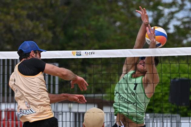 May 9, 2025, Madrid, Madrid, Spain: 1 DANIEL MORENO (ESP) - 1 ANTON MOISEIEV (UKR) competes during the World Beach ProTour Futures volleyball match between SPAIN and UKRAINE at Parque Deportivo Puerta de Hierro on May 09, 2025 in Madrid, Spain. Madrid Spain - ZUMAc312 20250509_zsp_c312_145 Copyright: xOscarxManuelxSanchezx