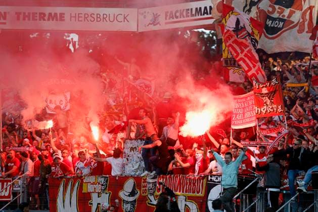 Pyro, Pyrotechnics, Smoke pfe, Bengalos, at the Cologne fans 09 05 2025, Football, 2 Bundesliga, 1 FC Nürnberg 1 FC Köln, GER, Nuernberg, Max Morlock Stadion, DFL REGULATIONS PROHIBIT ANY USE OF PHOTOGRAPHS AS IMAGE SEQUENCES AND OR QUASI VIDEO Copyright: HMBxMedia xHeikoxBecker