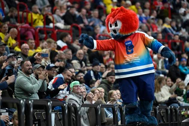 STOCKHOLM, SWEDEN 20250510 Beaty the official mascot of 2025 IIHF Ice Hockey World Championship during the IIHF Ice Hockey World Championship group A match between Slovenia and Canada at Avicii Arena in Stockholm, Sweden, on May 10, 2025 STOCKHOLM SWEDEN x10080x  Copyright: xFredrikxSandberg TTx ICE HOCKEY WC SLOVENIA-CANADA