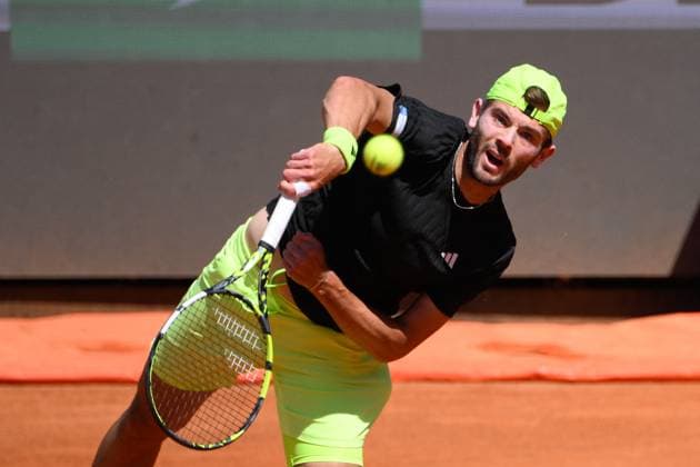 TENNIS - Internazionali di Tennis - Internazionali BNL d Italia Jacob Fearnley (GBR) during the second round against Matteo Berrettini (ITA) of the ATP, Tennis Herren Master 1000 Internazionali BNL d Italia tournament at Foro Italico on May 10, 2025 Fabrizio Corradetti LiveMedia Rome Italy  Copyright: xIPAxSport ABACAx