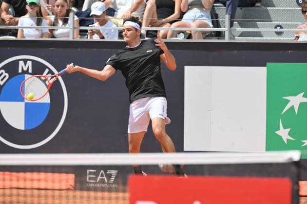 10th May 2025; Foro Italico, Rome, Italy: ATP, Tennis Herren 1000 Tennis Masters Rome, Day 4; Taylor Fritz (USA) in action during the match  ActionPlus12785173 AllShotLive