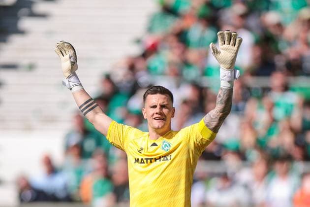 Football, Michael Zetterer moves from SV Werder Bremen to Eintracht Frankfurt, archive pictures