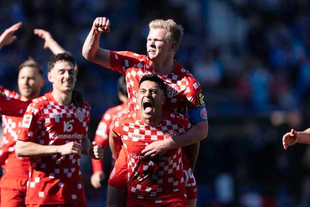 Bilder des Jahres 2025, Sport 05 Mai Sport Themen der Woche KW19 Sport Bilder des Tages Bundesliga Matchday MD33 Bochum vs Mainz.jpgAugsburg Jonathan Burkardt of 1. FSV Mainz 05 celebrates after scoring a goal during the Bundesliga Matchday 33 match between VfL Bochum 1848 and 1. FSV Mainz 05 at Vonovia Ruhrstadion in Bochum, Germany, on May 8, 2025. Copyright: xTaiseixIwamotox