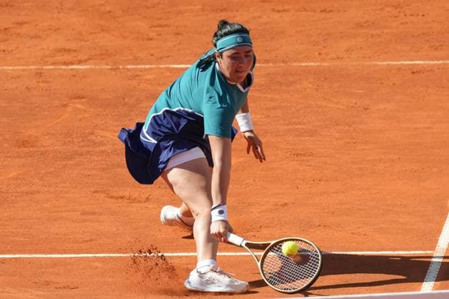 Ons Jabeur of Tunisia during the match against Jasmine Paolini of Italy at the Internazionali BNL d Italia 2025 tennis tournament at Foro Italico in Rome, Italy on may 10, 2025. AntoniettaxBaldassarre