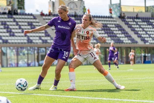 11 Emilie Haavi (Roma Women) vs 16 Kaja Erzen (Fiorentina Femminile) during ACF Fiorentina vs AS Roma, Italian football Serie A Women match in Bagno a Ripoli (FI), Italy, May 10 2025  Copyright: xSaraxEsposito IPAxSportx xipa-agency.netx xx IPA_57492373 IPA_Agency_IPA57492373