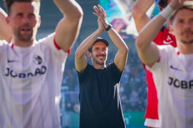 Football, Julian Schuster voted coach of the year 2025, archive images