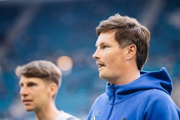 Soccer I Men I Season 2024 2025 I 2 Bundesliga I 33 Matchday I Hamburger SV SSV Ulm I 10 05 2025 Merlin Polzin Coach, Hamburger SV in focus Hamburg Volksparkstadion Hamburg Germany Copyright: xLobecax xHenningxRohlfsx