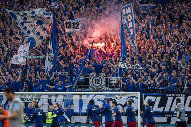 2 Soccer Bundesliga Hamburger SV vs SSV Ulm 1846 10 05 25 Fans Hamburger SV 2 Soccer Bundesliga Hamburger SV vs SSV Ulm 1846, Volksparkstadion on 10 05 25 Copyright: xBEAUTIFULxSPORTS MarioxM.xKobergx