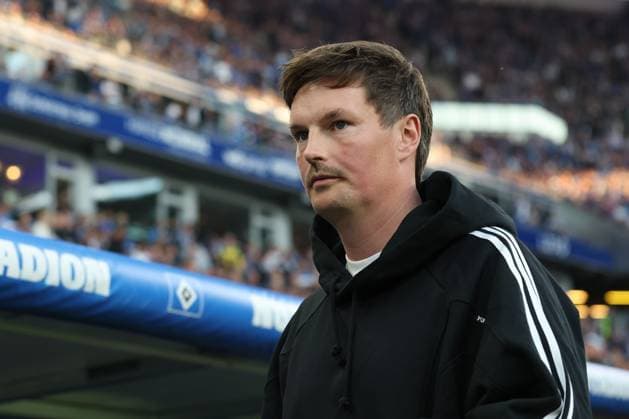 2 Bundesliga Hamburger SV SSV Ulm on 10 05 2025 at Volksparkstadion in Hamburg Coach Merlin Polzin Hamburg MH