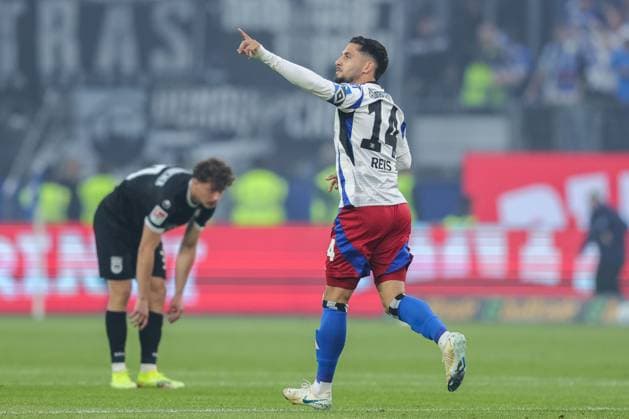 Soccer 2 Bundesliga 33 Matchday Hamburger SV SSV Ulm 1846 Soccer on 10 05 2025 at Volksparkstadion in Hamburg Goal celebration to 1 1 by Ludovit Reis Hamburg DFL regulations prohibit any use of photographs as image sequences and or quasi video xJRx