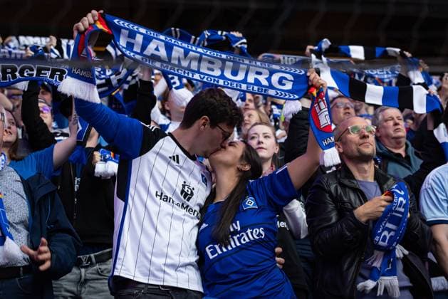 2 Soccer Bundesliga Hamburger SV vs SSV Ulm 1846 10 05 25 Fans Hamburger SV 2 Soccer Bundesliga Hamburger SV vs SSV Ulm 1846, Volksparkstadion on 10 05 25 Copyright: xBEAUTIFULxSPORTS MarioxM.xKobergx
