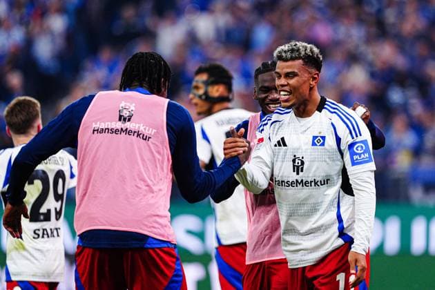 Goal celebration Hamburger SV after scoring 2 1 Ransford Yeboah Koenigsdoerffer Hamburger SV, 11 GER, Hamburger SV vs SSV Ulm, Football, 2 Bundesliga, Matchday 33, Season 2024 2025, 10 05 2025 DFL REGULATIONS PROHIBIT ANY USE OF PHOTOGRAPHS AS IMAGE SEQUENCES AND OR QUASI VIDEO GER, Hamburger SV vs SSV Ulm, Football, 2 Bundesliga, Matchday 33, Season 2024 2025, 10 05 2025 Hamburg Copyright: xEibner-Pressefoto MarcelxvonxFehrnx EP_MFN