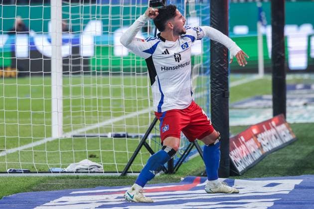 Soccer 2 Bundesliga 33 Matchday Hamburger SV SSV Ulm 1846 Soccer on 10 05 2025 at Volksparkstadion in Hamburg Goal celebration to 2 1 by Ransford Königsdörffer Hamburg DFL regulations prohibit any use of photographs as image sequences and or quasi video xJRx