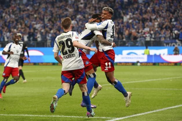 10 05 2025, xtgx, Soccer 2 Bundesliga, Hamburger SV SSV Ulm 1846 emspor, v l jubilation after the 2 1 by Ransford Yeboah Koenigsdoerffer HSV, 11 DFL DFB REGULATIONS PROHIBIT ANY USE OF PHOTOGRAPHS as IMAGE SEQUENCES and or QUASI VIDEO Hamburg
