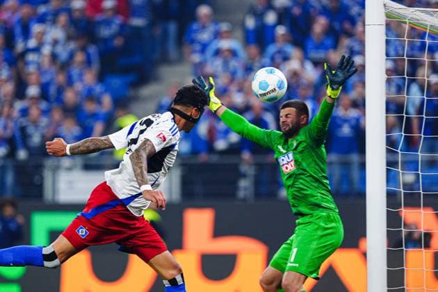 Goal to 3 1 by header Davie Selke Hamburger SV, 27 GER, Hamburger SV vs SSV Ulm, Football, 2 Bundesliga, Matchday 33, Season 2024 2025, 10 05 2025 DFL REGULATIONS PROHIBIT ANY USE OF PHOTOGRAPHS AS IMAGE SEQUENCES AND OR QUASI VIDEO GER, Hamburger SV vs SSV Ulm, Football, 2 Bundesliga, Matchday 33, Season 2024 2025, 10 05 2025 Hamburg Copyright: xEibner-Pressefoto MarcelxvonxFehrnx EP_MFN
