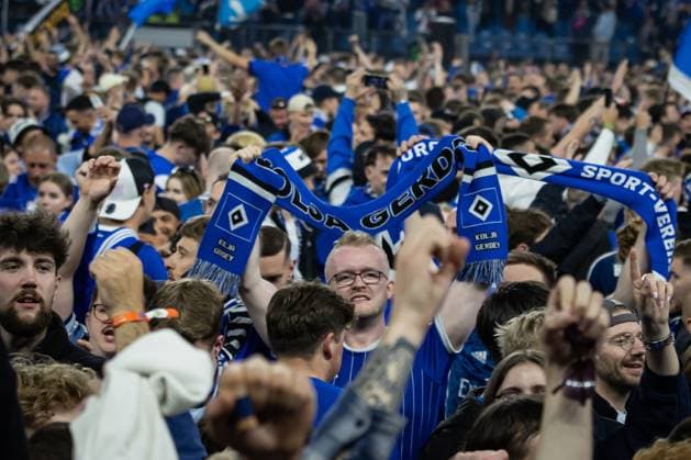 2 Soccer Bundesliga Hamburger SV vs SSV Ulm 1846 10 05 25 Cheers after victory and promotion Hamburger SV 2 Soccer Bundesliga Hamburger SV vs SSV Ulm 1846, Volksparkstadion on 10 05 25 Copyright: xBEAUTIFULxSPORTS MarioxM.xKobergx