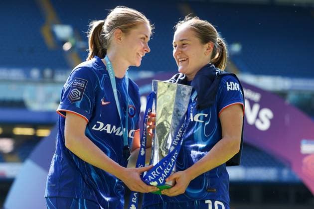 Sjoeke Nusken and Wieke Kaptein of Chelsea pictured together holding the Barclays Women s Super League trophy Chelsea v Liverpool, Football, Barclays Women s Super League, Stamford Bridge, London, UK - 10 05 25 EDITORIAL USE ONLY No use with unauthorised audio, video, data, fixture lists (outside the EU), club league logos or live services. Online in-match use limited to 45 images (+15 in extra time). No use to emulate moving images. No use in betting, games or  Copyright: xAnthonyxHanc Shutterstockx 15292910ae