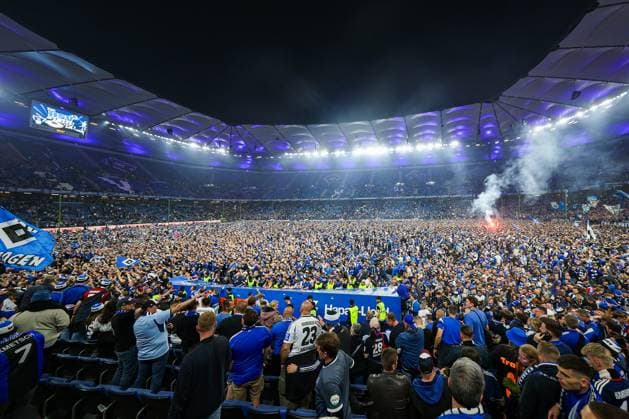 2 Bundesliga Hamburger SV SSV Ulm on 10 05 2025 at the Volksparkstadion in Hamburg The fans of Hamburger SV with a pitch storm to promotion MH