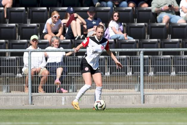 27 04 2025, Women, Soccer, Season 2024 2025, 2 Women Bundesliga, 25 Matchday Eintracht Frankfurt II SV Meppen 1912 e V Marlene Wild 8, Eintracht Frankfurt II Frankfurt am Main Stadion am Brentanobad Hessen Germany