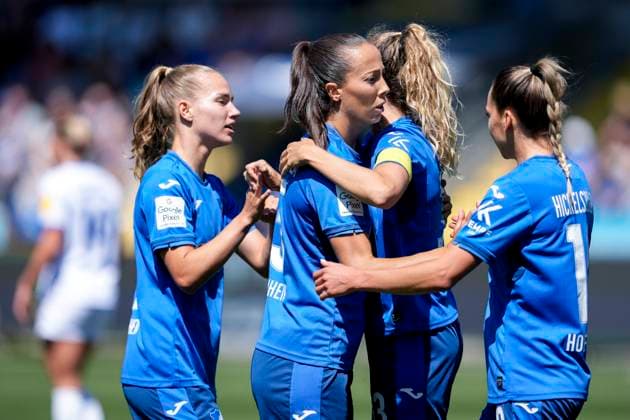 from left Sara Ritter TSG, 22 , Marta Cazalla Garcia TSG, 15 , Fabienne Dongus TSG, 33 , Julia Hickelsberger Hickelsberger Füller, TSG, 18 , TSG 1899 Hoffenheim players, celebrate the goal, celebrate the goal, goal, celebration, cheers about the goal, rejoice, joy, rejoices, optimistic, positive, game scene, highlight, action, 11 05 2025, Sinsheim Hoffenheim Germany , football, Google Pixel Women Bundesliga, TSG 1899 Hoffenheim FC Carl Zeiss Jena, DFB DFL REGULATES PROHIBIT ANY USE OF PHOTOGRAPHS AS IMAGE SEQUENCES AND OR QUASI VIDEO xozx