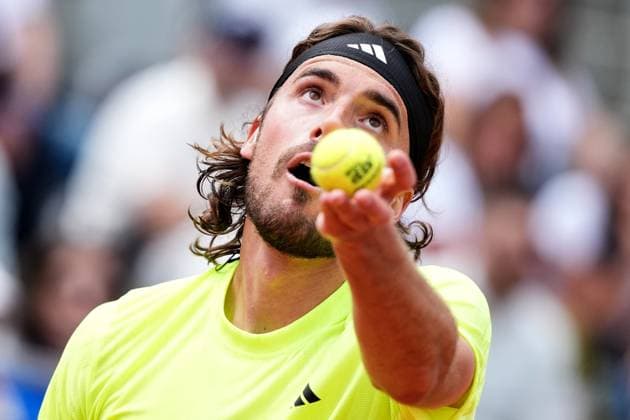 Sport Bilder des Tages Stefanos Tsitsipas Greece during the match against Arthur Fils of France at the Internazionali BNL d Italia 2025 tennis tournament at Foro Italico in Rome, Italy on may 11, 2025. AntoniettaxBaldassarre