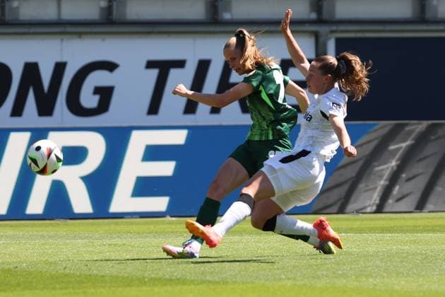 Football, Women, VfL Wolfsburg - Bayer 04 Leverkusen