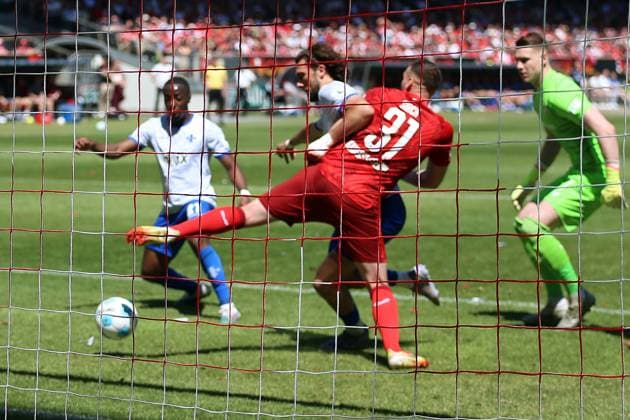 11 05 2025, xrekx, Soccer 2 Bundesliga, 1 FC Kaiserslautern SV Darmstadt 98 v l Merveille Papela SV Darmstadt 98 Fraser Hornby SV Darmstadt 98 Luca Sirch 1 FC Kaiserslautern Julian Krahl 1 FC Kaiserslautern DFL DFB REGULATIONS PROHIBIT ANY USE OF PHOTOGRAPHS as IMAGE SEQUENCES and or QUASI VIDEO Kaiserslautern
