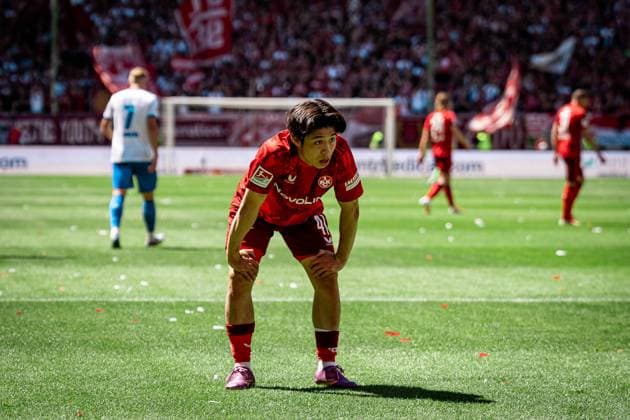 Daisuke Yokota 1 FC Kaiserslautern, 41 , GER, 1 FC Kaiserslautern vs SV Darmstadt 98, Soccer 2 Bundesliga, 33 Matchday, Season 2024 2025, 11 05 2025 DFL DFB regulations prohibit any use of photographs as image sequences and or quasi video GER, 1 FC Kaiserslautern vs SV Darmstadt 98, Soccer 2 Bundesliga, 33 Matchday, Season 2024 2025, 11 05 2025, Kaiserslautern Copyright: xEibner-Pressefoto StefanxMayerx EP_SMR