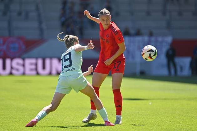 Klara BUEHL FCB , action,duel against Beke STERNER Essen Football Google Pixel Womens Bundesliga Season 2024 2025, 20 Matchday, Matchday22 FC Bayern Muenchen SGS Essen on 11 05 2025, FC Bayern Campus