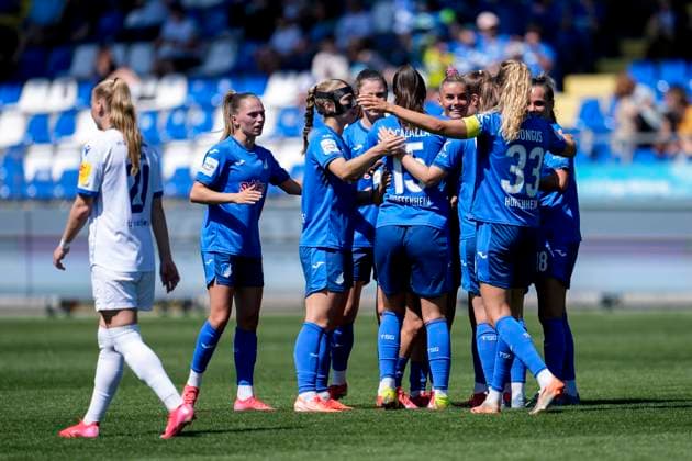 Players of TSG 1899 Hoffenheim, cheer about the goal to 3 0, jubilation, goal celebration, celebrate the goal, goal, celebration, cheers about the goal, rejoice, joy, rejoices, optimistic, positive, game scene, highlight, Action, Action, 11 05 2025, Sinsheim Hoffenheim Germany , Soccer, Google Pixel Women Bundesliga, TSG 1899 Hoffenheim FC Carl Zeiss Jena, DFB DFL REGULATIONS PROHIBIT ANY USE OF PHOTOGRAPHS AS IMAGE SEQUENCES AND OR QUASI VIDEO xozx