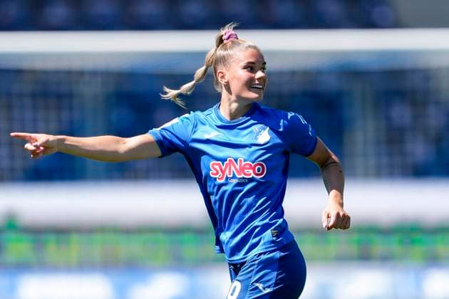 Goalscorer Selina Cerci TSG, 29 , cheers about the goal to 3 0, cheer, cheer, goal celebration, celebrate the goal, goal, celebration, cheers about the goal, rejoice, joy, rejoices, optimistic, positive, game scene, highlight, single image, single photo, action, Action, 11 05 2025, Sinsheim Hoffenheim Germany , Football, Google Pixel Women Bundesliga, TSG 1899 Hoffenheim FC Carl Zeiss Jena, DFB DFL REGULATIONS PROHIBIT ANY USE OF PHOTOGRAPHS AS IMAGE SEQUENCES AND OR QUASI VIDEO xozx