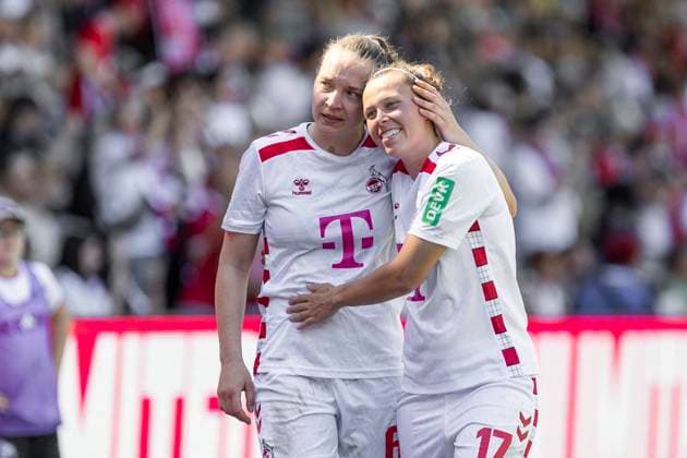 Google Pixel Frauen Bundesliga 1 FC Köln 1 FFC Turbine Potsdam, 11 05 2025 Lotta Cordes 1 FC Köln, 6 , Nicole Billa 1 FC Köln, 17 Google Pixel Frauen Bundesliga, 1 FC Köln 1 FFC Turbine Potsdam, 22 Spieltag, am 11 05 2025, Franz Kremer Stadion, Köln DFB regulations prohibit any use of photographs as image sequences and or quasi video Copyright: xBEAUTIFULxSPORTS Meuselx