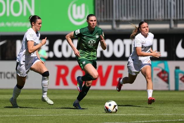 VfL vs Leverkusen, BL Women Wolfsburg, 11 05 2025, FUßBALL VfL Wolfsburg vs Bayer 04 Leverkusen, Google Pixel Women Bundesliga, Season 2024 25 Jule Brand VfL Wolfsburg Wolfsburg