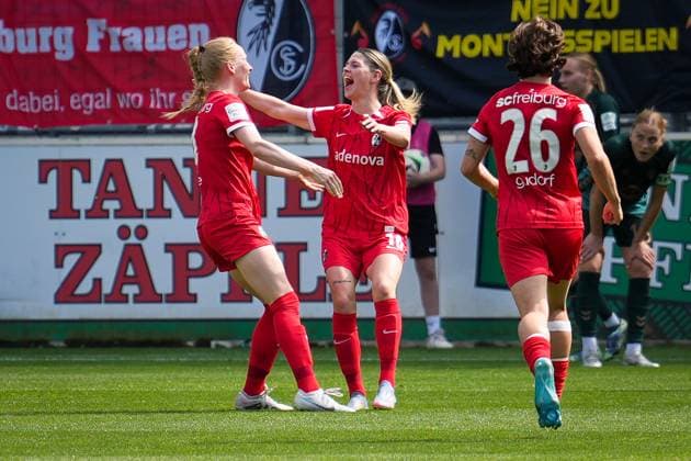 Soccer, Google Pixel Womens Bundesliga, 22 Matchday, 2024 2025, SC Freiburg vs Werder Bremen, 11 03 2025, Dreisamstadion, Freiburg, Eileen Campbell SC Freiburg, Women 10 Goal, Goal celebration, Emotions, Goal shot, Joy, Cheering, Freiburg Dreisamstadion Baden Württemberg Germany Copyright: xFINLEYxMÖRCHx