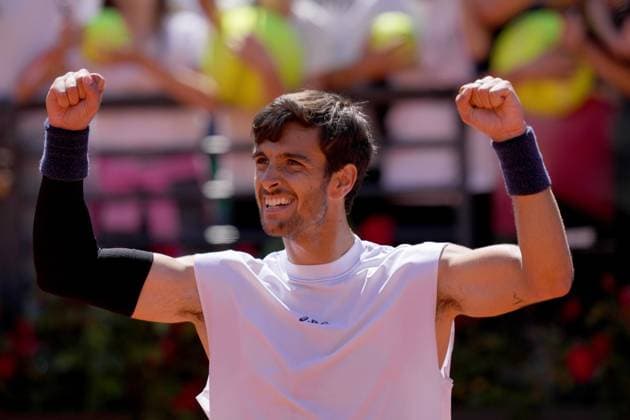 Lorenzo Musetti (ITA) during the 3th round against Brandon Nakashima (USA) of the ATP, Tennis Herren Master 1000 Internazionali BNL d™Italia tournament at Foro Italico on May 11, 2025 (Alfredo Falcone LaPresse)  Copyright: xAlfredoxFalcone LaPressex