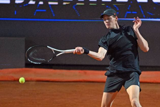 10th May 2025; Foro Italico, Rome, Italy: ATP, Tennis Herren 1000 Tennis Masters Rome, Day 4; Jannik Sinner (ITA) in action during the match against Mariano Navone  ActionPlus12786615 AllShotLive