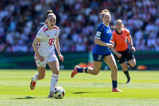 Google Pixel Frauen Bundesliga 1 FC Köln 1 FFC Turbine Potsdam, 11 05 2025 Alena Bienz 1 FC Köln, 11 , Alna Gnädig 1 FFC Turbine Potsdam, 21 Google Pixel Frauen Bundesliga, 1 FC Köln 1 FFC Turbine Potsdam, 22 Spieltag, am 11 05 2025, Franz Kremer Stadion, Köln DFB regulations prohibit any use of photographs as image sequences and or quasi video Copyright: xBEAUTIFULxSPORTS Meuselx