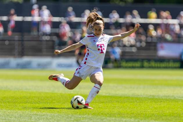 Google Pixel Frauen Bundesliga 1 FC Köln 1 FFC Turbine Potsdam, 11 05 2025 Alena Bienz 1 FC Köln, 11 Google Pixel Frauen Bundesliga, 1 FC Köln 1 FFC Turbine Potsdam, 22 Spieltag, am 11 05 2025, Franz Kremer Stadion, Köln DFB regulations prohibit any use of photographs as image sequences and or quasi video Copyright: xBEAUTIFULxSPORTS Meuselx