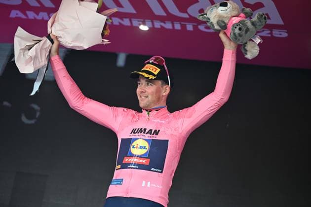 11-05-2025 Giro D italia; Tappa 03 Vlore - Vlore; 2025, Lidl - Trek; Pedersen, Mads; Vlore; 