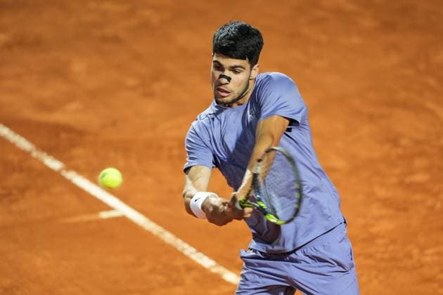 Carlos Alcaraz of Spain during the match against Laslo Djere of Serbia at the Internazionali BNL d Italia 2025 tennis tournament at Foro Italico in Rome, Italy on may 11, 2025. AntoniettaxBaldassarre