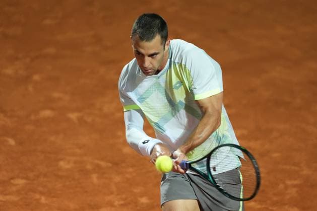 Laslo Djere of Serbia during the match against Carlos Alcaraz of Spain at the Internazionali BNL d Italia 2025 tennis tournament at Foro Italico in Rome, Italy on may 11, 2025. AntoniettaxBaldassarre
