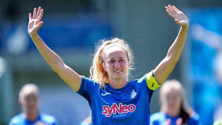 Fabienne Dongus TSG, 33 cries at her farewell, single image, single photo, action, action, at her farewell, farewell to the club, action, action, 11 05 2025, Sinsheim Hoffenheim Germany , Football, Google Pixel Women Bundesliga, TSG 1899 Hoffenheim FC Carl Zeiss Jena, DFB DFL REGULATIONS PROHIBIT ANY USE OF PHOTOGRAPHS AS IMAGE SEQUENCES AND OR QUASI VIDEO xozx